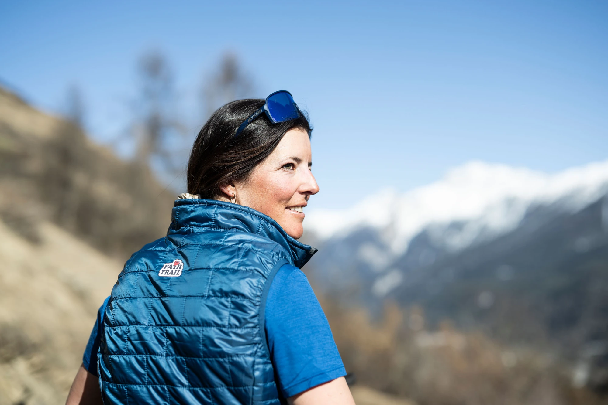 Zäune, Trails und Zwischenräume: wenn Bikerin und Landwirtin sprechen