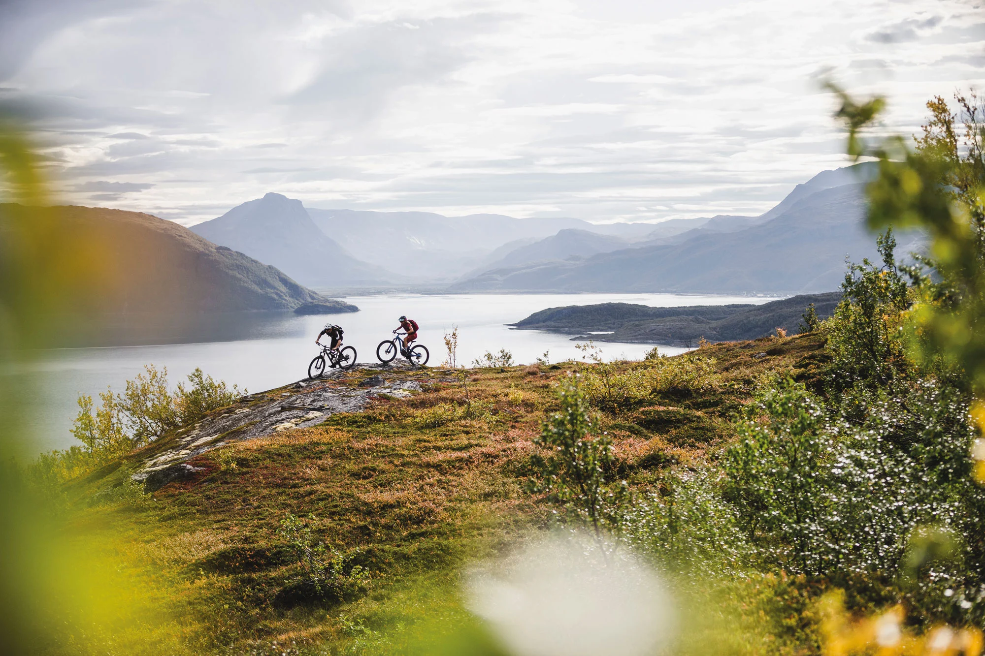 Nordisch by Nature – Mountainbiken in Norwegen am Lyngenfjord