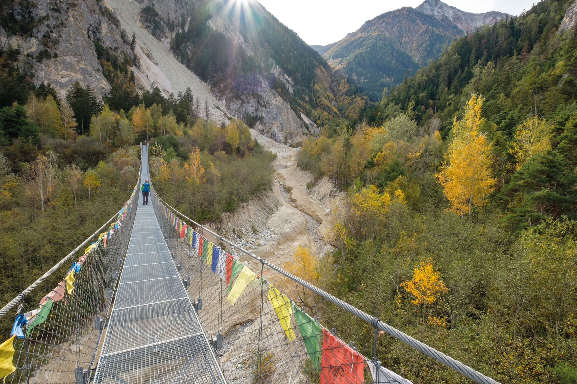 Wandern entlang der Sprachgrenze durch die Walliser Alpen