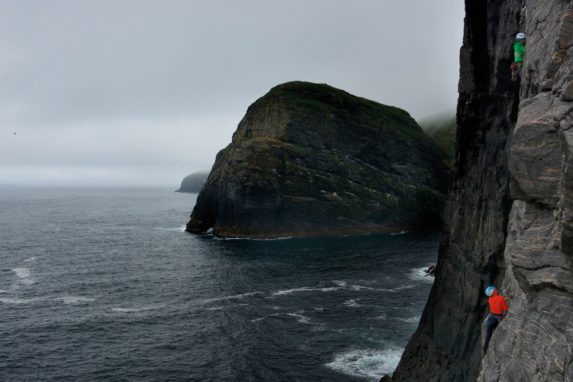 Berge aus Fels und Wasser – Hebriden: Segeln und Klettern vor Schottlands Küsten