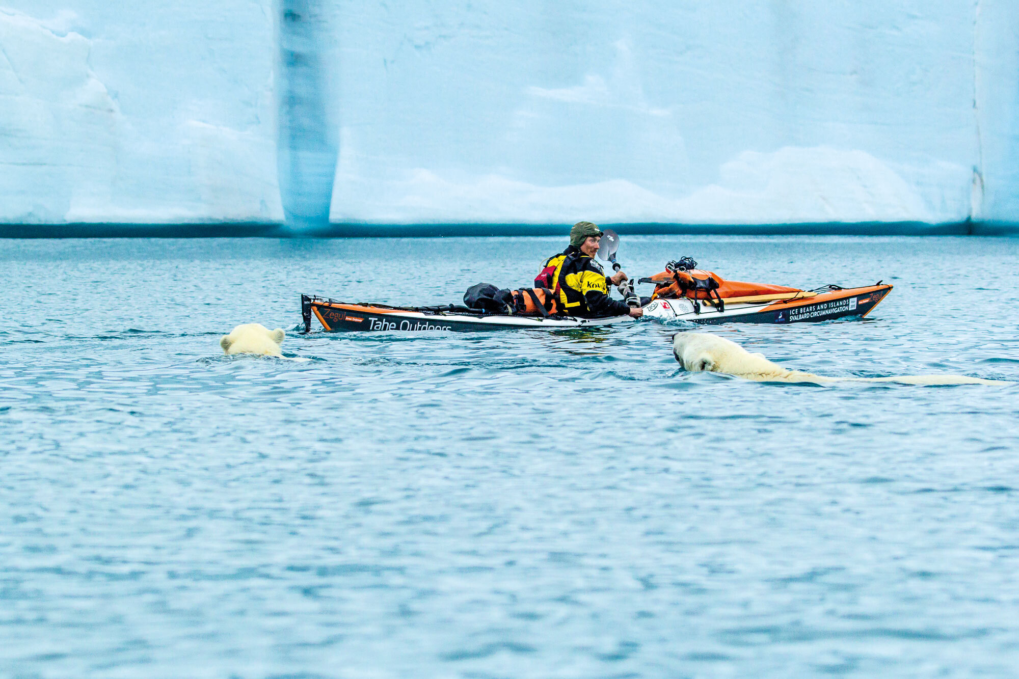 Pioniertat – mit dem Seekajak um die Insel Spitzbergen