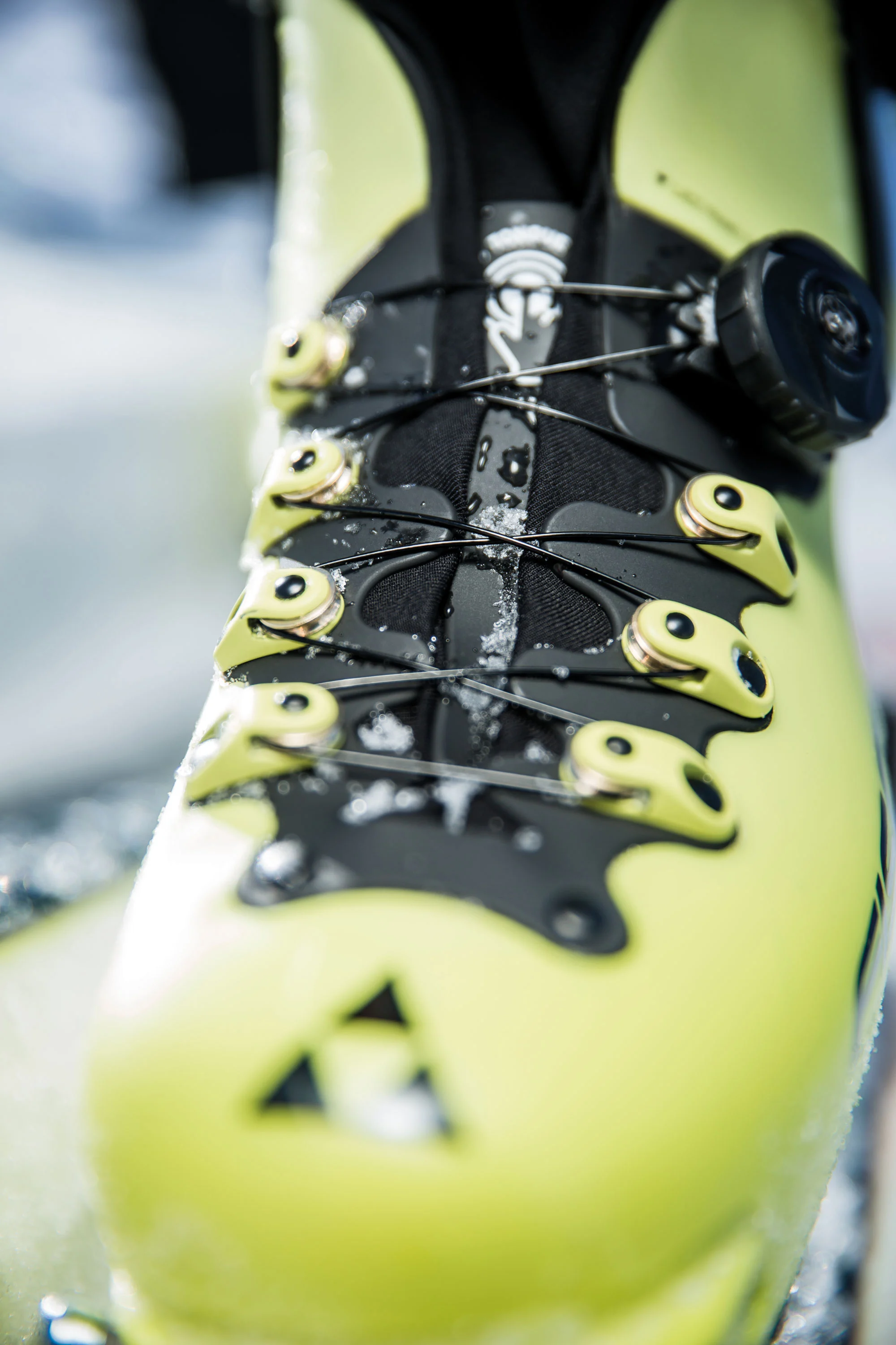 Skitourenschuhe und Freertouringschuhe: Die Neuheiten