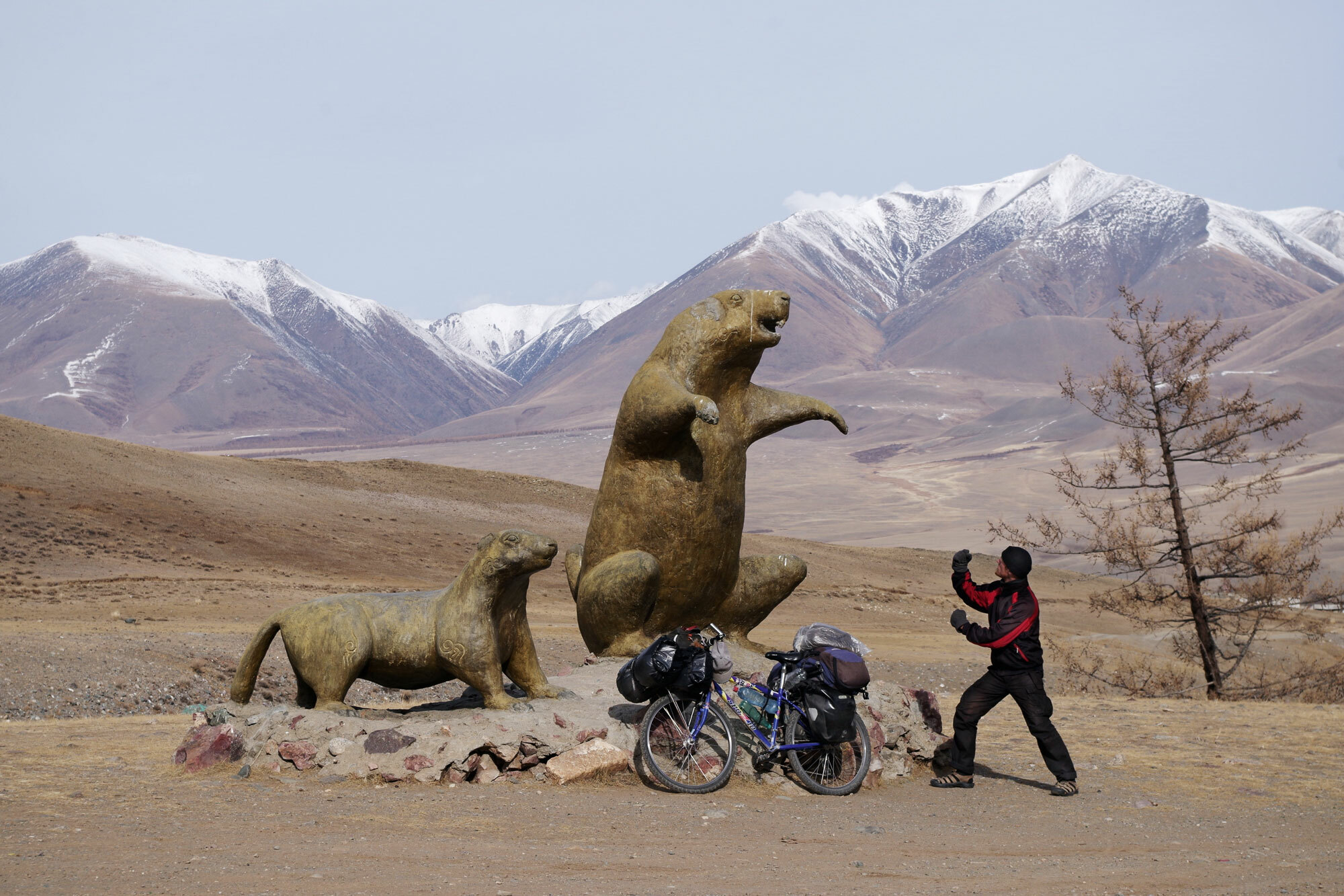 Mit Fahrrad und Packraft über alle Grenzen  durch die Wildnis Sibiriens