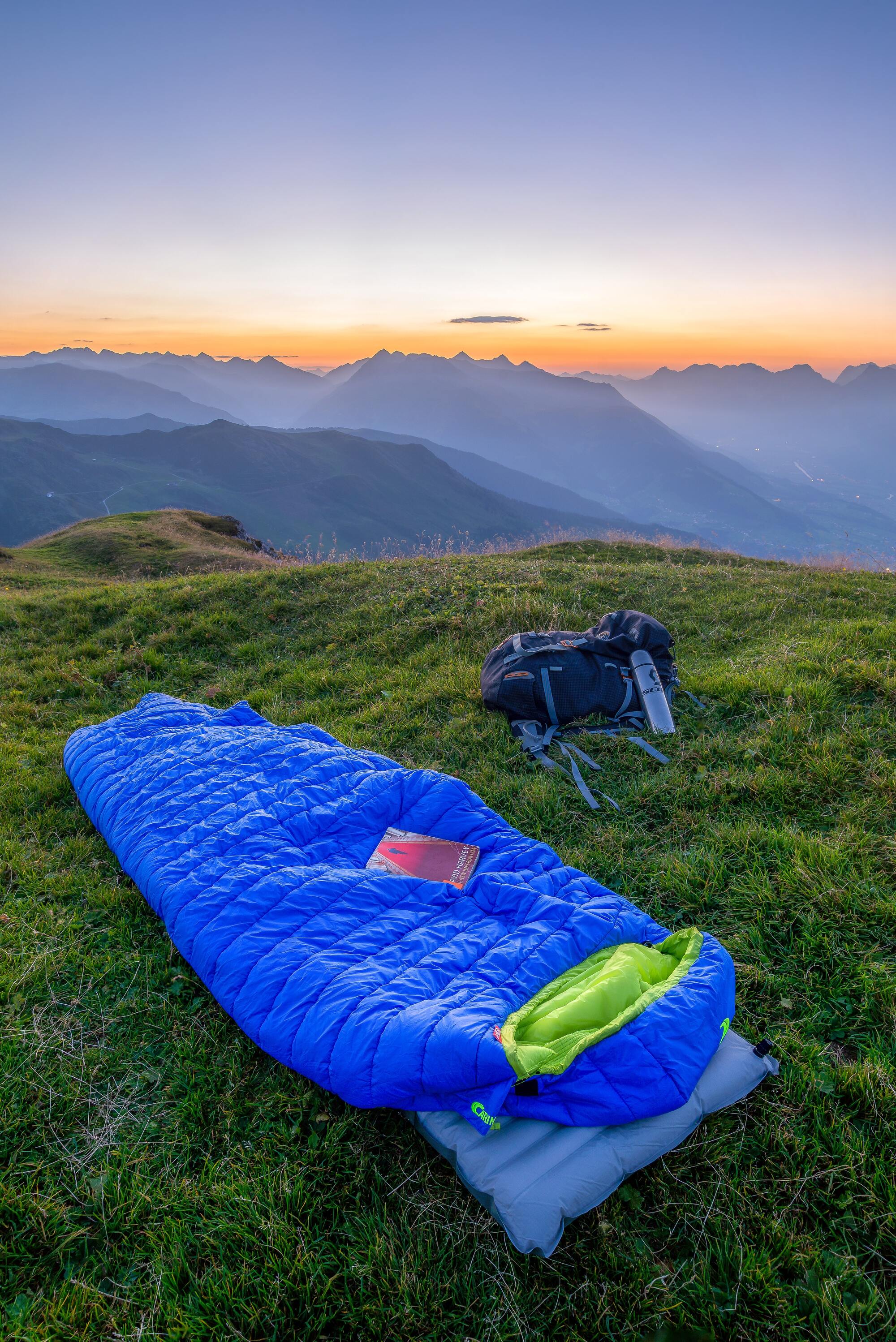 Die Schlafsacksaison hat wieder begonnen – aus platt mach bauschig