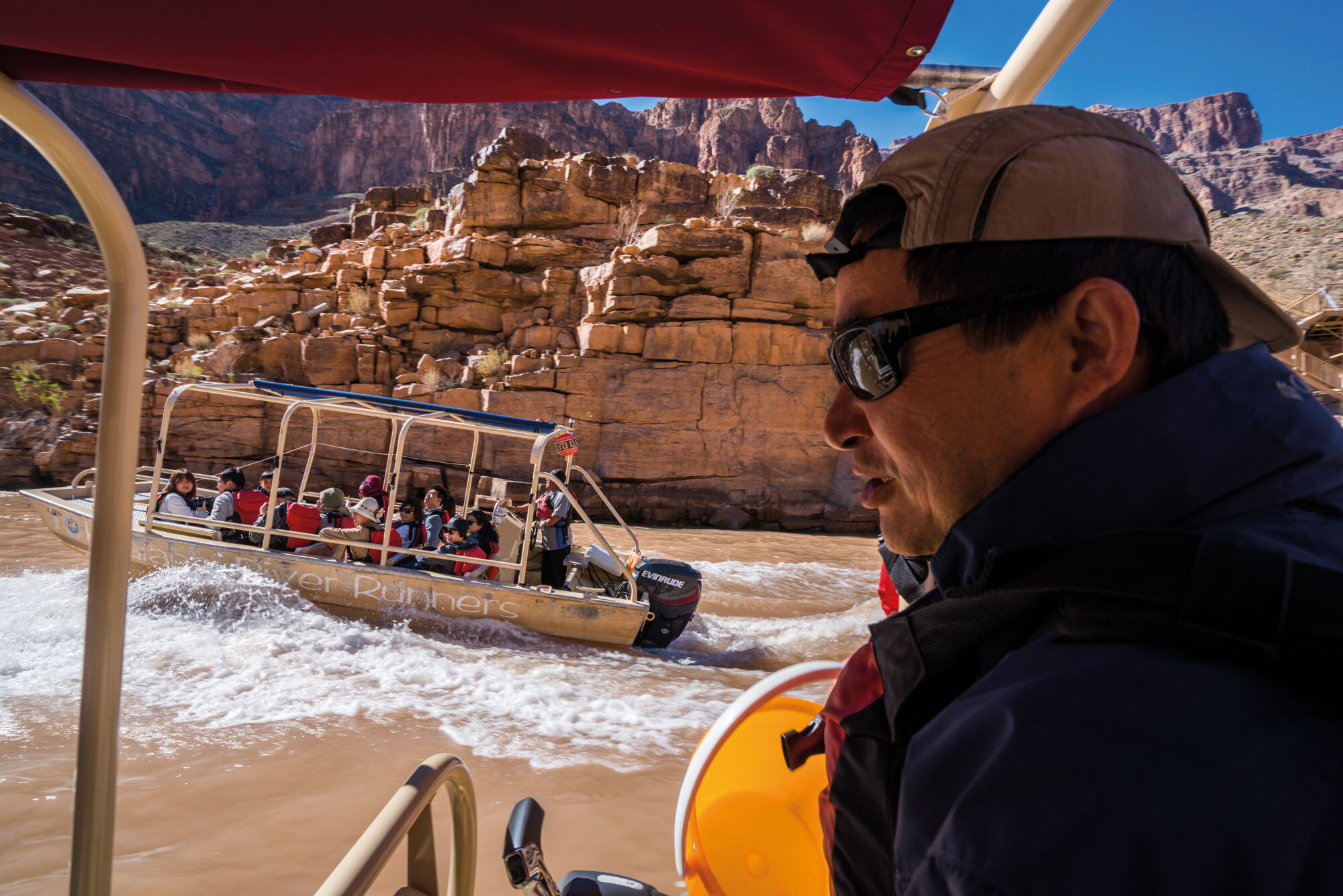 Am Abgrund – zu Fuss durch den Grand Canyon Am Abgrund – zu Fuss durch den Grand Canyon
