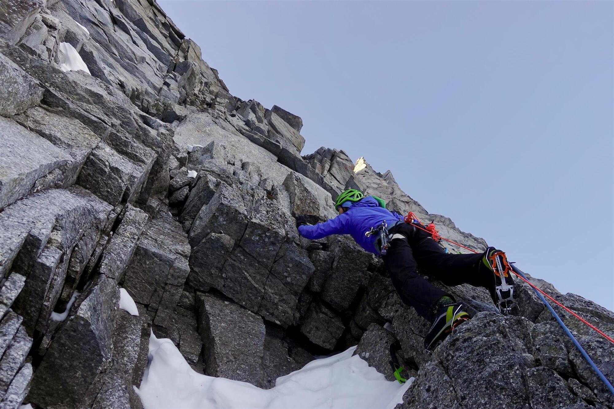 Luka Lindič und Ines Papert gelingt Erstbegehung an der Sagwandspitze Nordwand
