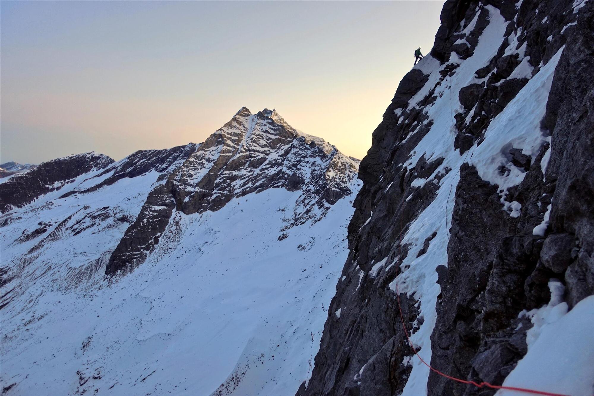 Luka Lindič und Ines Papert gelingt Erstbegehung an der Sagwandspitze Nordwand