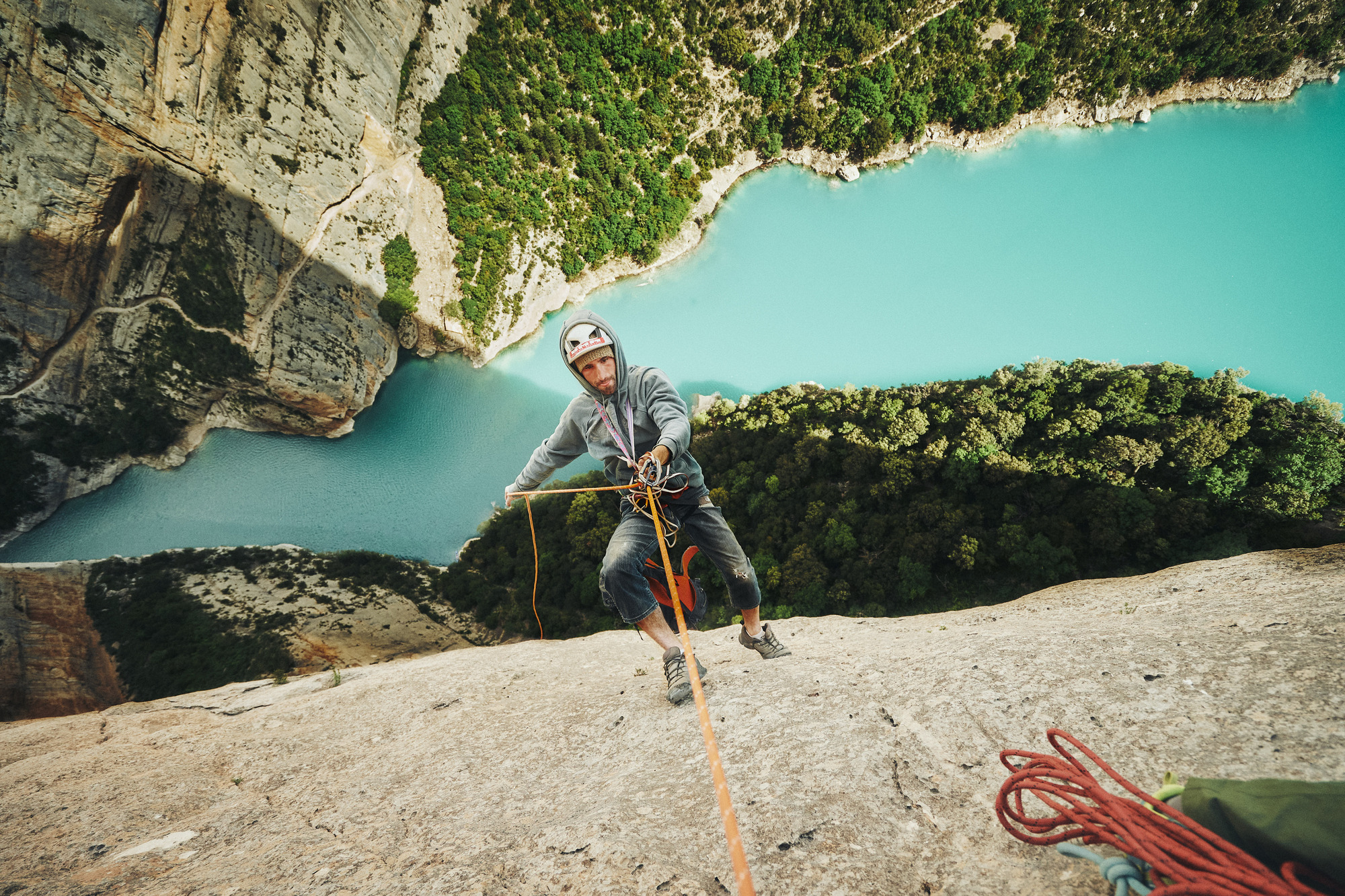 Canyon-Echos und Flussfahrten im spanischen «Congost de Mont-Rebei» Canyon-Echos und Flussfahrten im spanischen «Congost de Mont-Rebei»