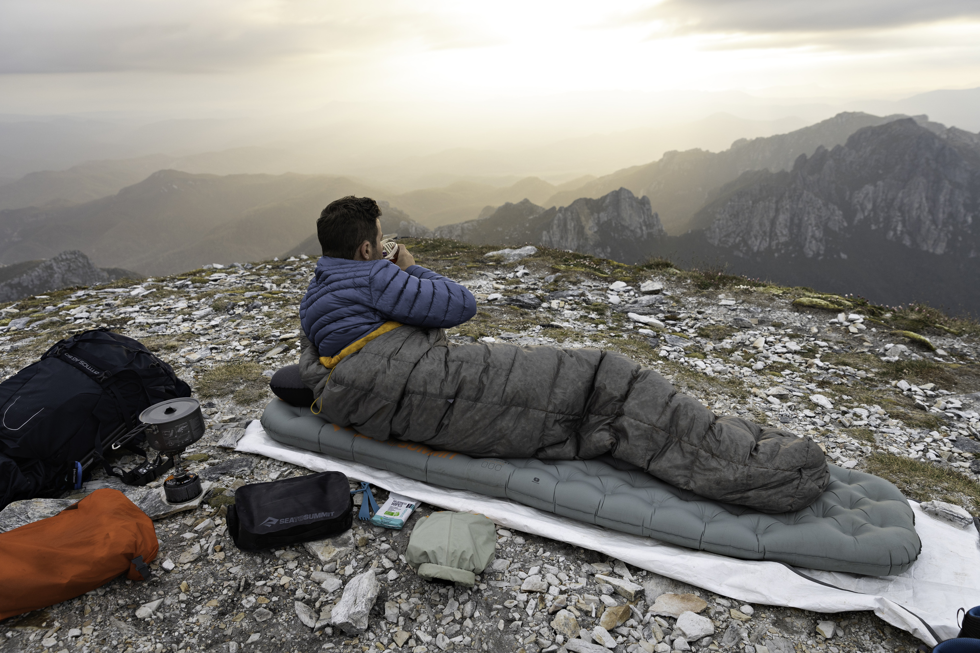 Leicht und bequem unterwegs: Die besten & leichtesten Campingmatten 2025 im Überblick