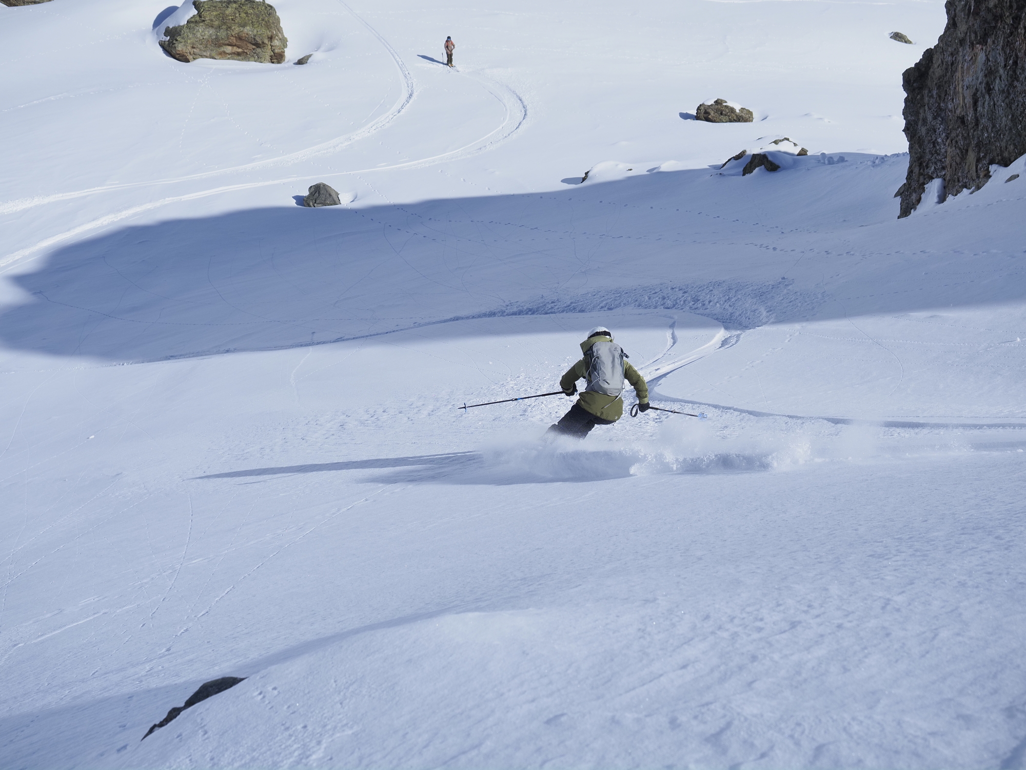 Skitest 2025/26: Freeride- und Tourenski im grossen Outdoor Guide Vergleich