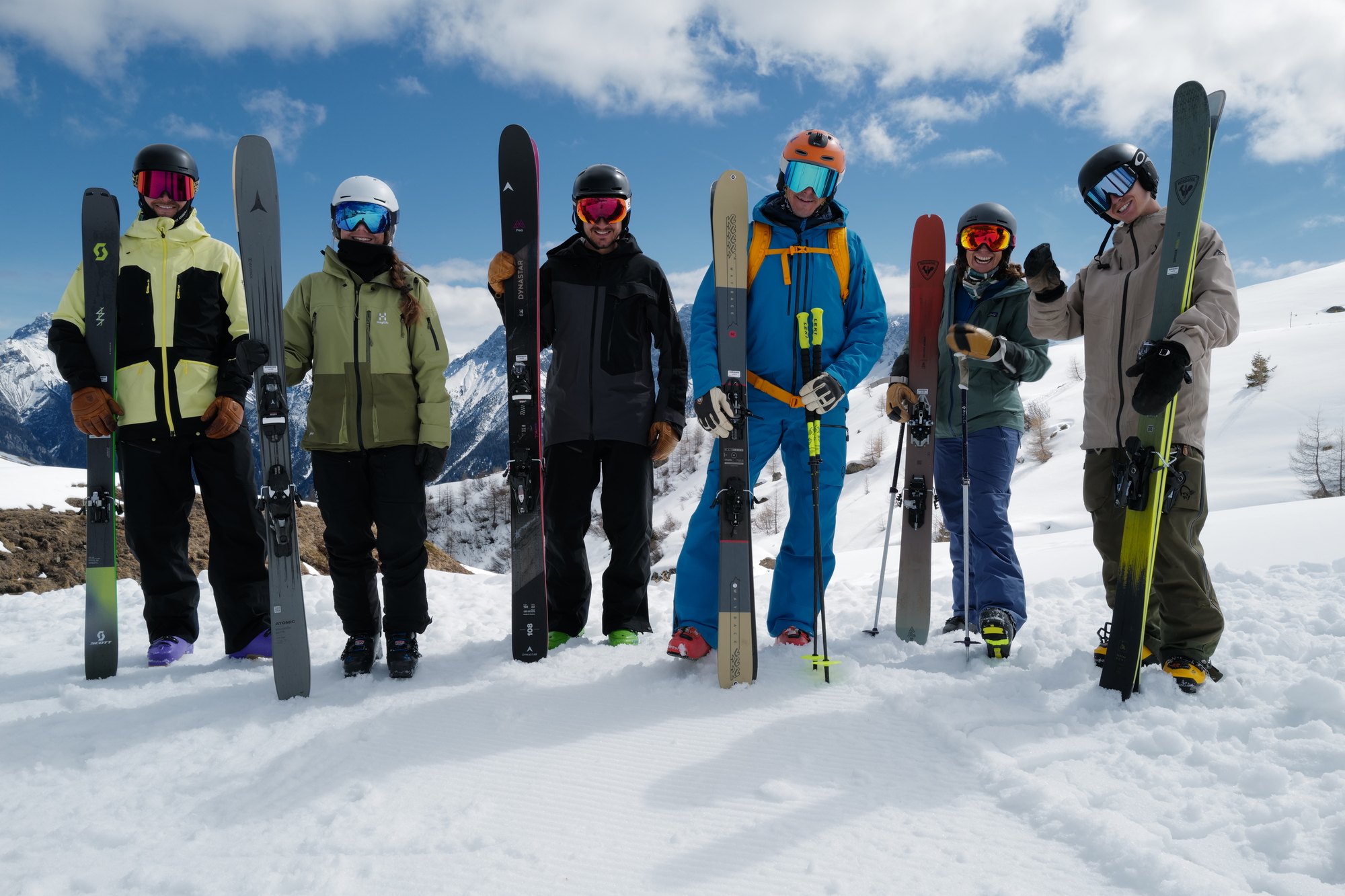 Skitest 2025/26: Freeride- und Tourenski im grossen Outdoor Guide Vergleich