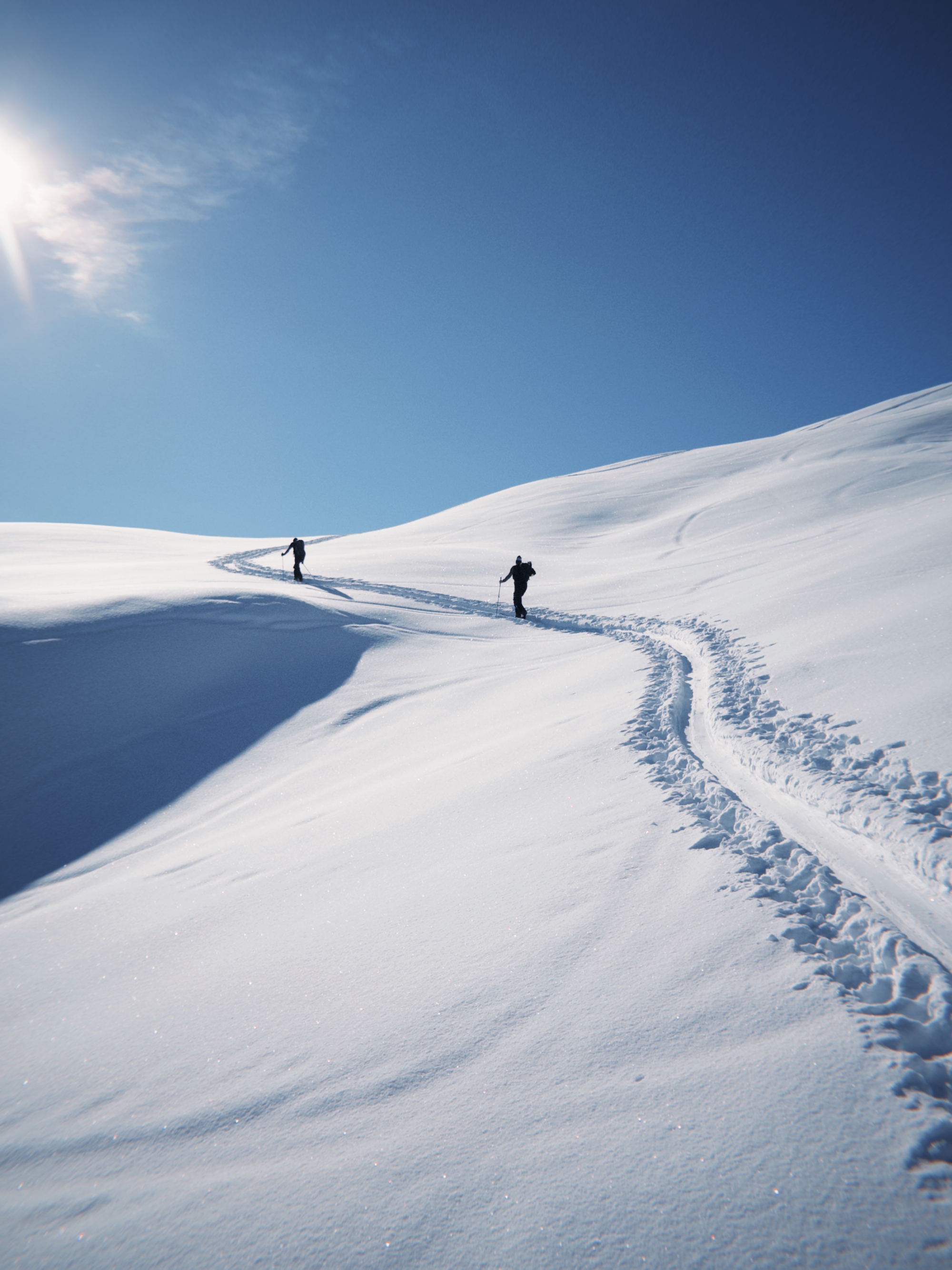 Die besten Allround Skitourenski 2025 – der One-for-all-Ski für jede Tour