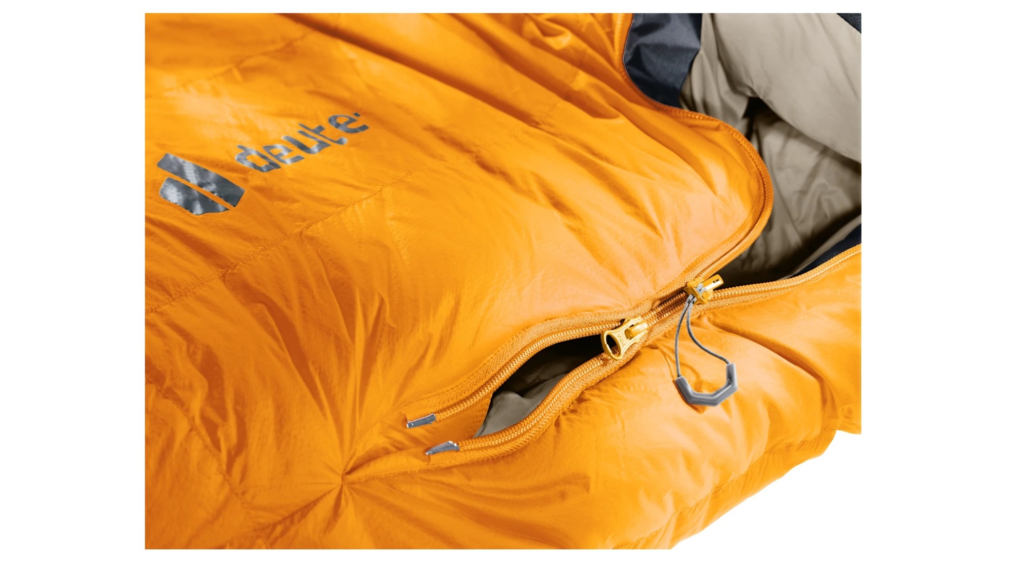 Deuter Astro Pro 600
