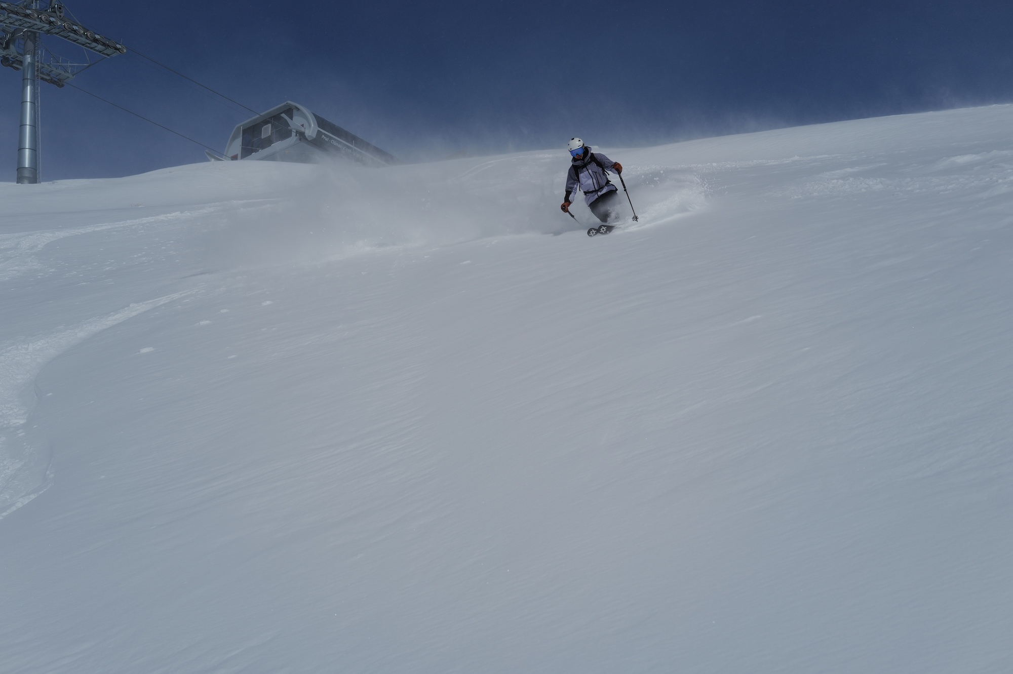 Skitest 2026/27: Freeride-, Freetouring- und Allmountain-Ski im grossen Outdoor Guide Vergleich